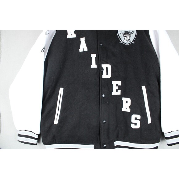 Oakland Raiders Varsity Jacket Mens White Black NFL Sleve Back Embroidered 3XL - Picture 13 of 16